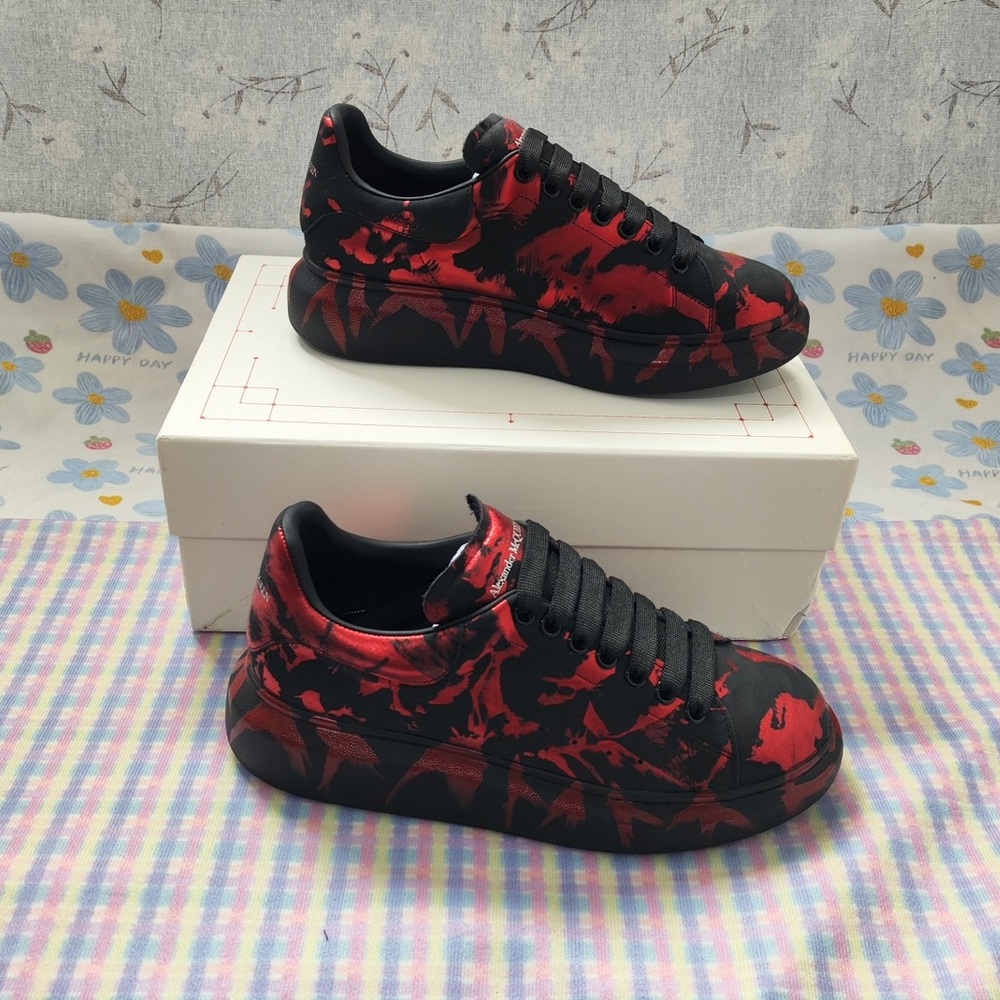 Alexander McQueen Black and Red Camouflage Leather Sneakers - Picture 3 of 7